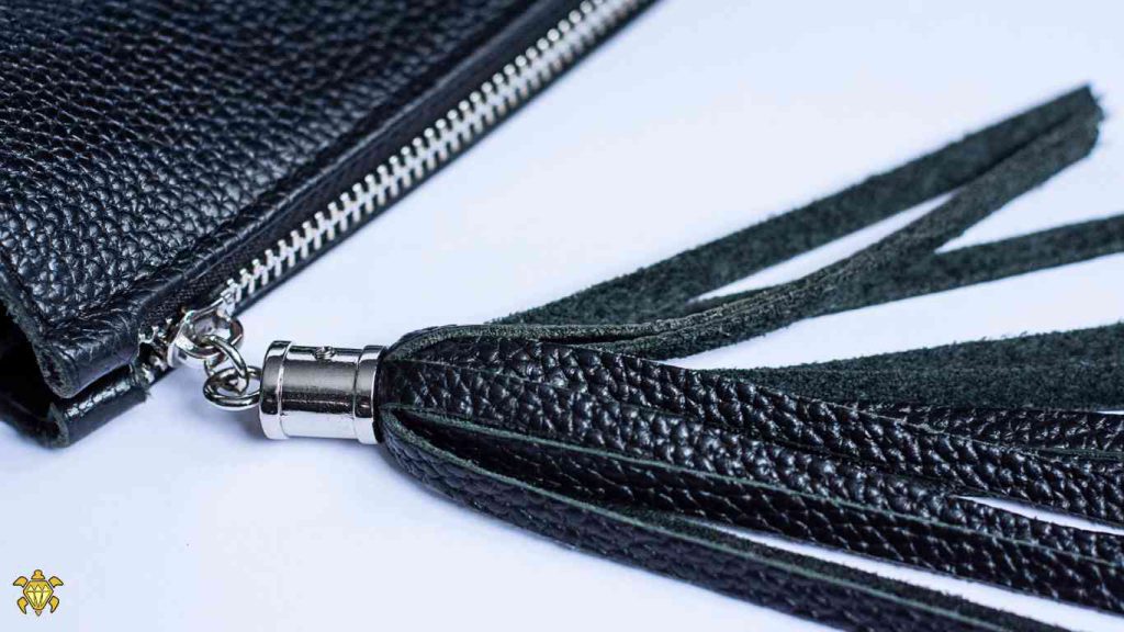Leather Handbags - Best Raw Material - Aryiatas Company